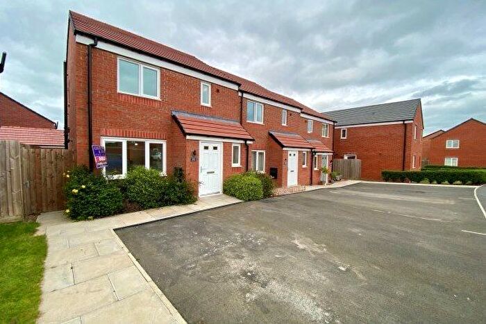 3 Bedroom Property To Rent In Tigers Road, Leicester, LE8