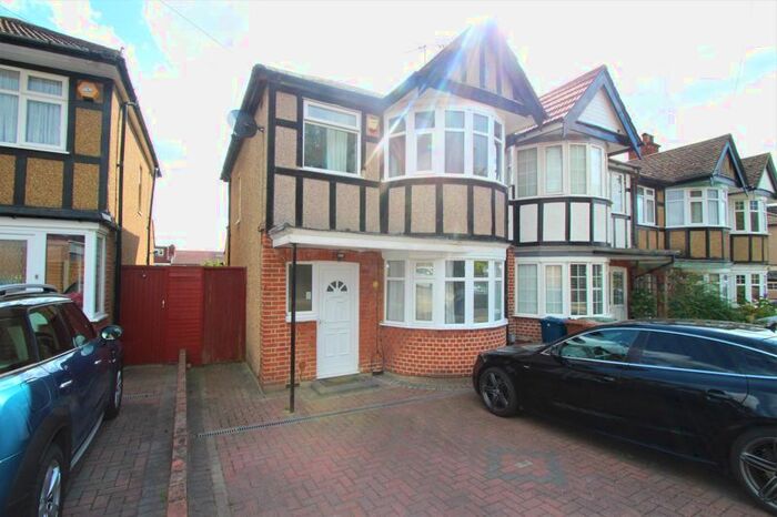 3 Bedroom Terraced House To Rent In Perwell Avenue, Harrow, HA2