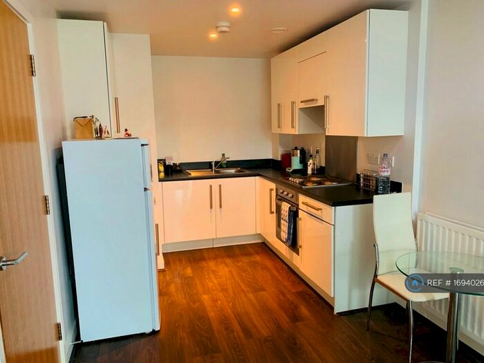 1 Bedroom Flat To Rent In Royal Carriage Mews, London, SE18