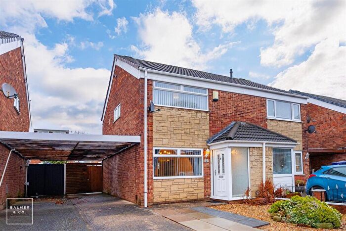 3 Bedroom Semi-Detached House For Sale In Frome Close, Astley, M29