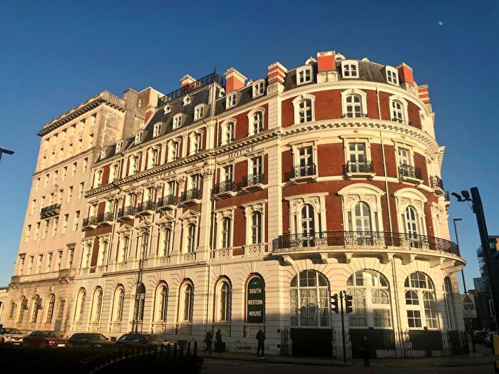 1 Bedroom Apartment For Sale In South Western House, Southampton, SO14
