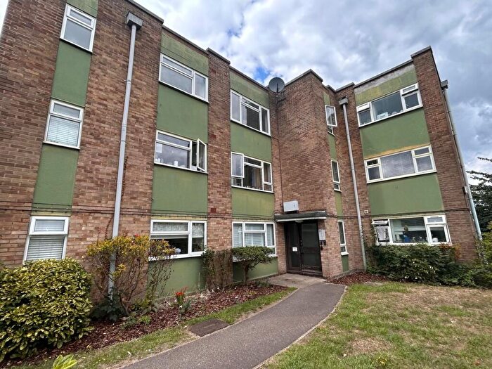 2 Bedroom Flat To Rent In Ditchling Court, Brighton, BN1