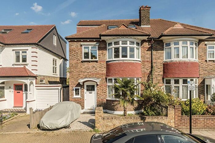 5 Bedroom Property For Sale In Wavertree Road, Streatham, SW2