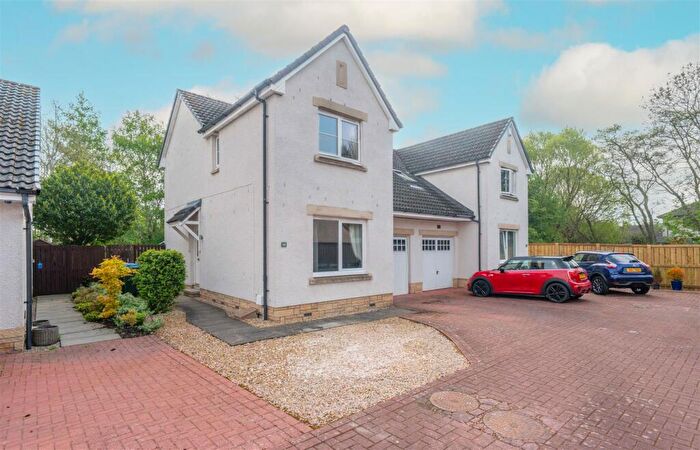 3 Bedroom House For Sale In Allan Terrace, Perth, PH1