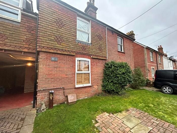 1 Bedroom Flat To Rent In Elmbridge Road, Cranleigh, GU6