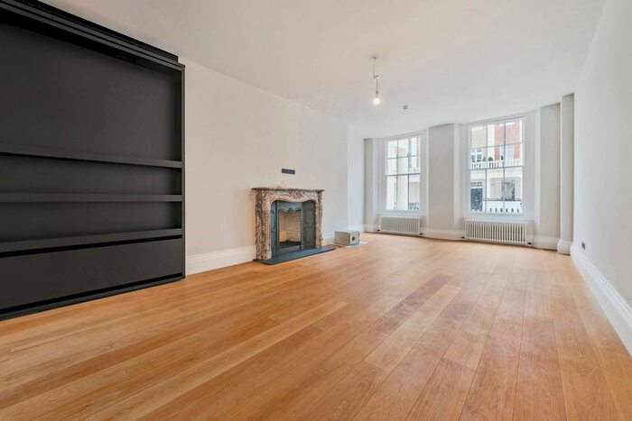 3 Bedroom Flat To Rent In Eaton Place, Belgravia, London, SW1X