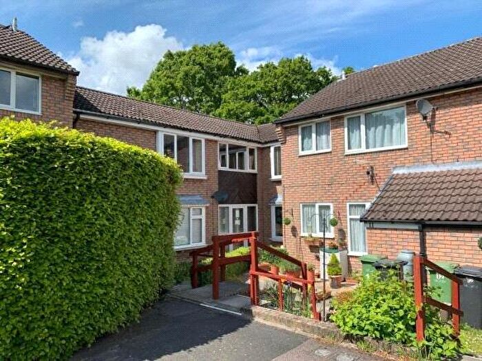 Apartment To Rent In Creedy Gardens, West End, Southampton, SO18