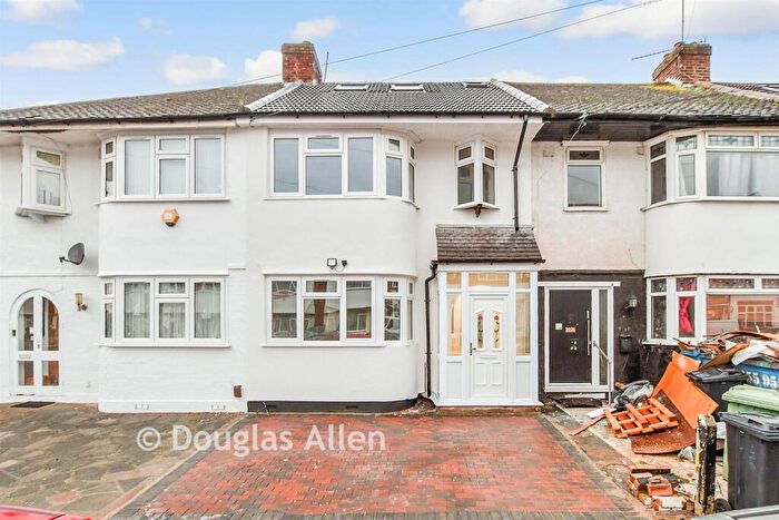 4 Bedroom Terraced House For Sale In Somerville Road, Romford, Essex, RM6