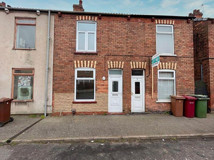 2 Bedroom Semi Detached House To Rent In Belmont Street, Scunthorpe, DN16