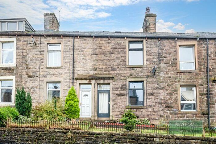 3 Bedroom Terraced House For Sale In Manchester Road, Barnoldswick, Lancashire, BB18