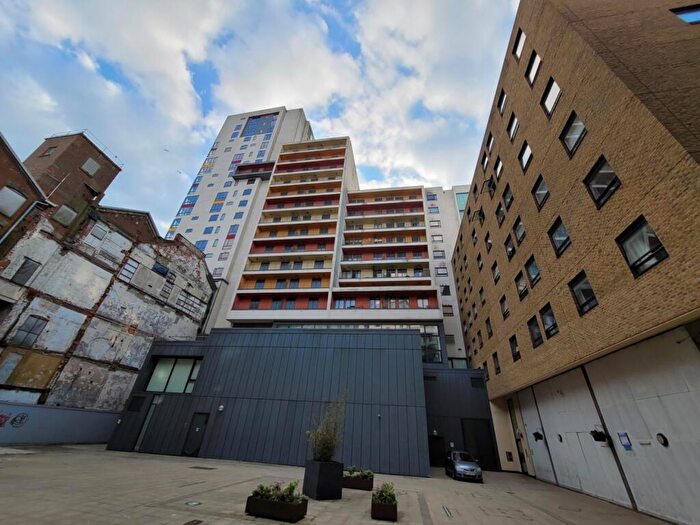 2 Bedroom Terraced House To Rent In College Street Ipswich, IP4