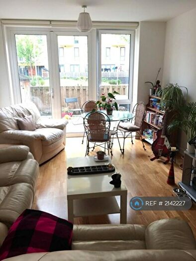 2 Bedroom Flat To Rent In Killick Way, London, E1