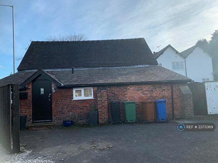 3 Bedroom Detached House To Rent In Woodford Rd Bramhall, Stockport, SK7