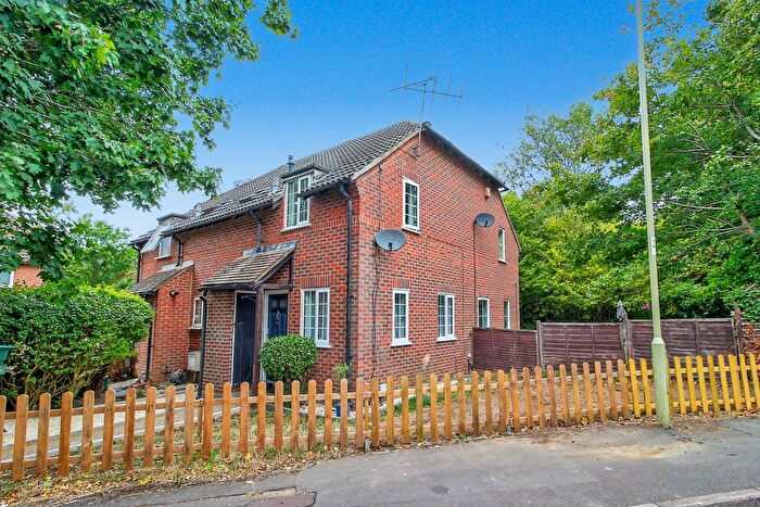 1 Bedroom End Of Terrace House For Sale In Badgers Bank, Basingstoke, RG24