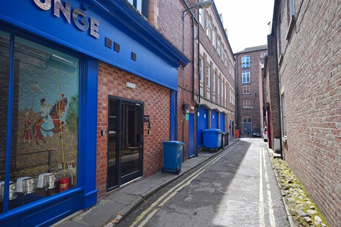 1 Bedroom Flat To Rent In Lady Pecketts Yard, York, YO1