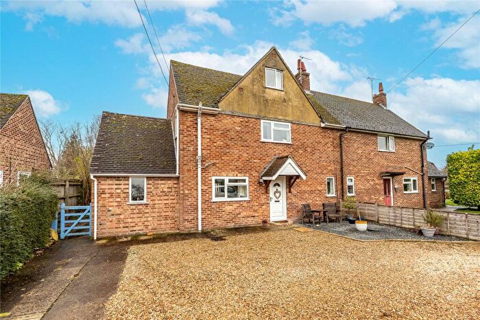 4 Bedroom Semi-Detached House For Sale In Eastfields, Blewbury, Didcot, Oxfordshire, OX11