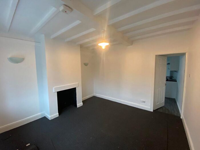 3 Bedroom Terraced House To Rent In Lincoln Road, Tuxford, NG22