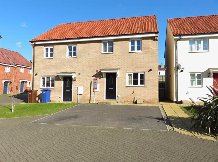 3 Bedroom Semi-Detached House To Rent In Mounts Pit Lane, Brandon, IP27