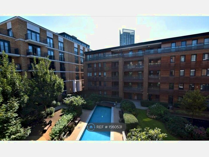 2 Bedroom Flat To Rent In Fairmont House, London, SE16