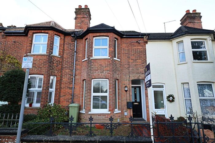 2 Bedroom Terraced House To Rent In Gordon Road, Sevenoaks, TN13