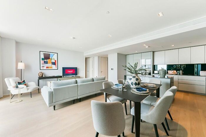 2 Bedroom Apartment To Rent In Newfoundland Place, London, E14