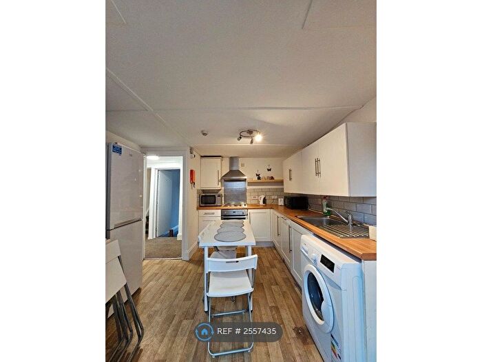 5 Bedroom Terraced House To Rent In Grove Road, Fishponds, Bristol, BS16