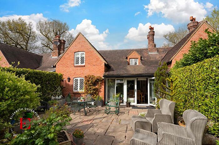 2 Bedroom Cottage For Sale In Stoneleigh Abbey, Kenilworth, CV8