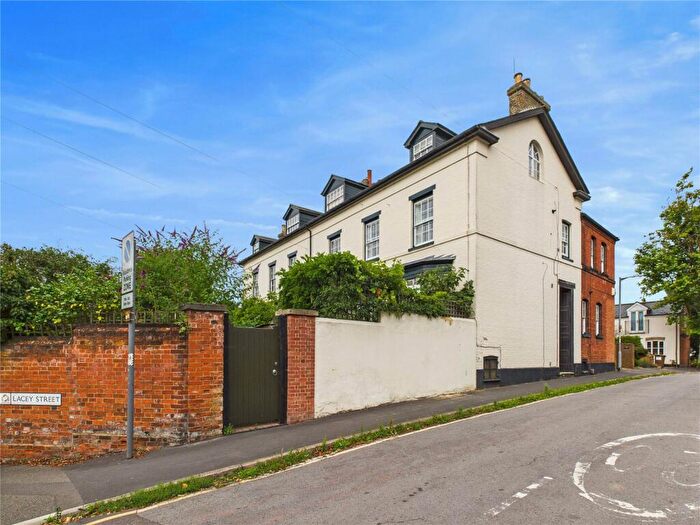 3 Bedroom Apartment For Sale In Woodbridge Road, Ipswich, Suffolk, IP4