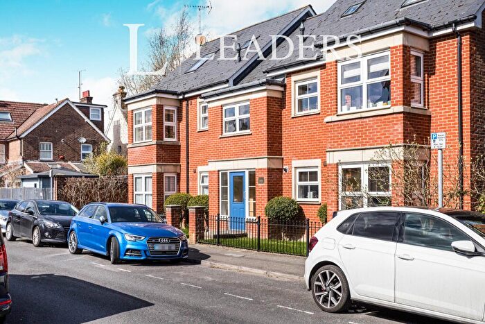 1 Bedroom Flat To Rent In Oxford Road, Horsham, RH13