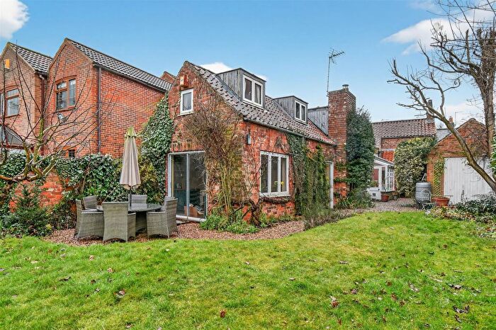 4 Bedroom Detached House For Sale In Front Street, Naburn, York, YO19