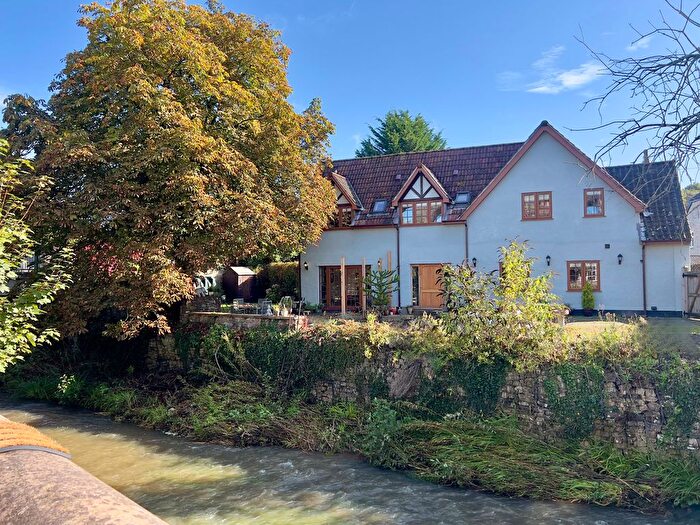 4 Bedroom Semi-Detached House For Sale In Church Street, Pensford, Bristol, BS39