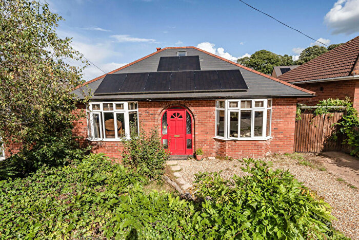 2 Bedroom Detached Bungalow For Sale In Parkside Crescent, Exeter, EX1