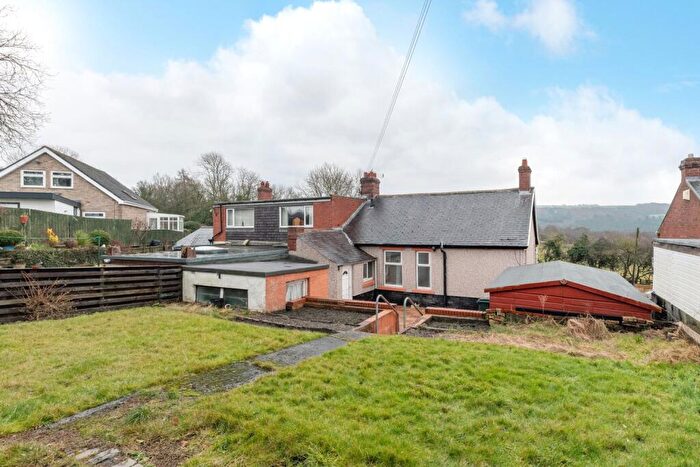 2 Bedroom Bungalow For Sale In Lockhaugh Road, Rowlands Gill, Tyne And Wear, NE39