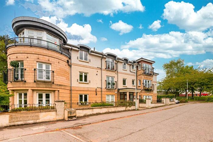 3 Bedroom Flat For Sale In Howden Hall Road, Liberton, Edinburgh, EH16