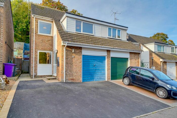 3 Bedroom Semi-Detached House To Rent In Grange Bottom, Royston, SG8