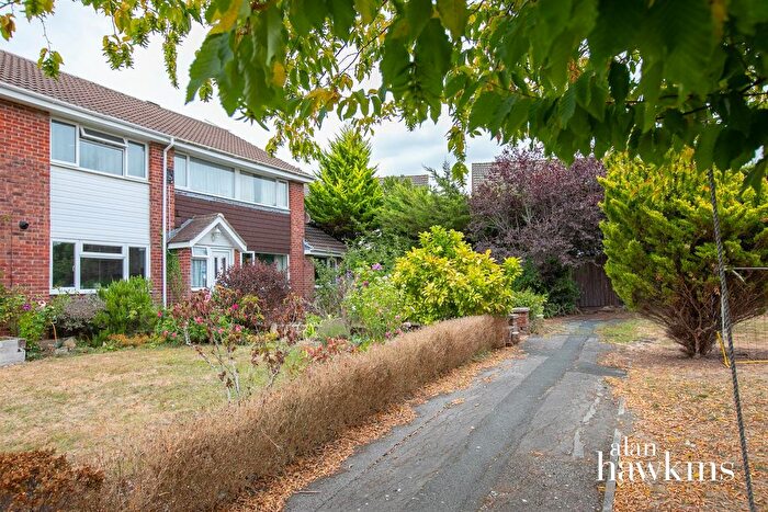 4 Bedroom Semi-Detached House For Sale In Branscombe Drive, Royal Wootton Bassett, SN4