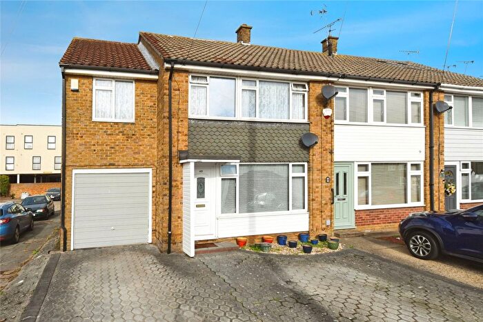 4 Bedroom End Terrace House For Sale In Berwood Road, Stanford-Le-Hope, Essex, SS17