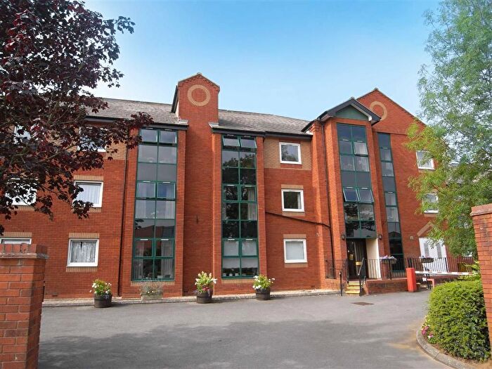 1 Bedroom Hotel To Rent In Spiceball Park Road, Banbury, OX16