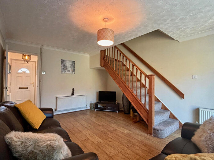 2 Bedroom End Of Terrace House For Sale In Capel Drive, Felixstowe, IP11