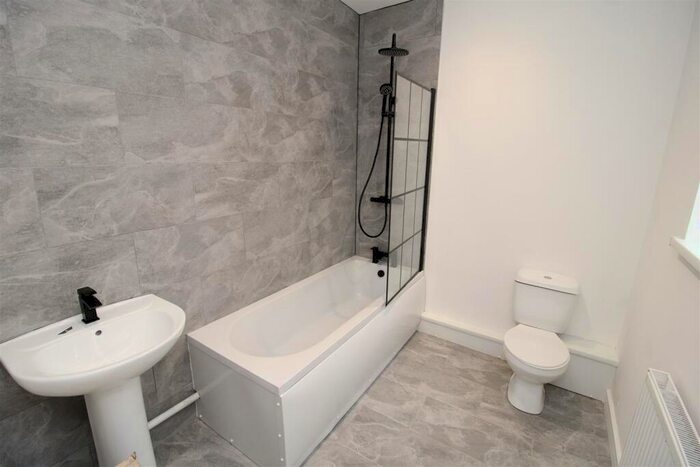 4 Bedroom Terraced House To Rent In Duffryn Terrace, Elliots Town, New Tredegar, NP24