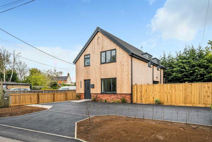 3 Bedroom Detached House For Sale In Sells Green, Seend, SN12