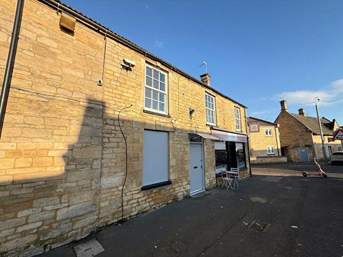 1 Bedroom Flat To Rent In High Street, Corby, NN17