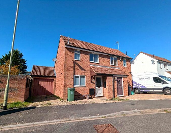 1 Bedroom Semi-Detached House To Rent In Brookthorpe Close, Gloucester, GL4