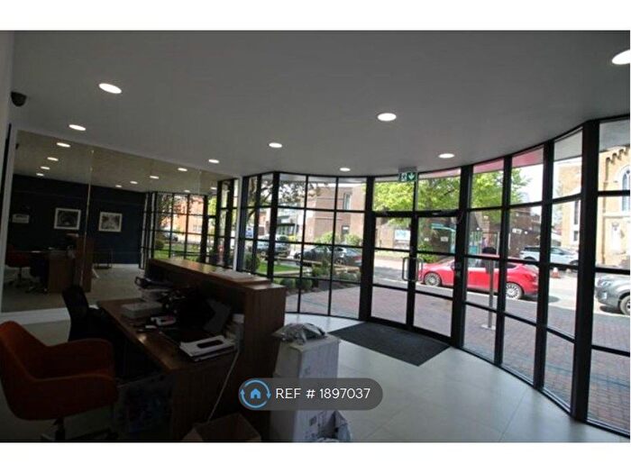 Studio To Rent In High Street, Rickmansworth, WD3