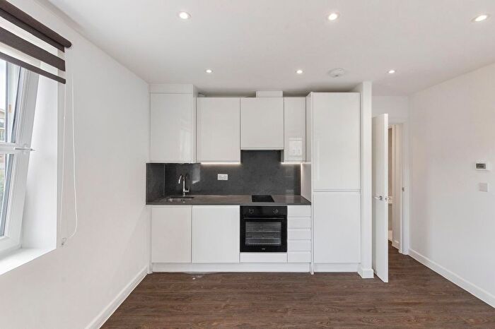 1 Bedroom Flat To Rent In Crouch Street, Colchester, CO3