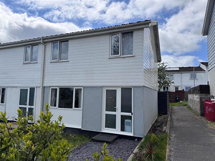 3 Bedroom Semi Detached House For Sale In Trenarren View, St. Austell, PL25