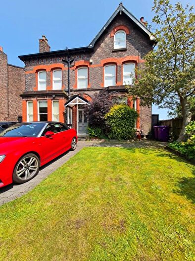 3 Bedroom Apartment To Rent In Salisbury Road, Cressington Park, L19