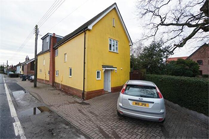 3 Bedroom Semi-Detached House To Rent In Main Road, Tattingstone, Tattingstone, IP9
