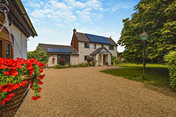 5 Bedroom Detached House For Sale In Folley Road, Hundon, Sudbury, Suffolk, CO10