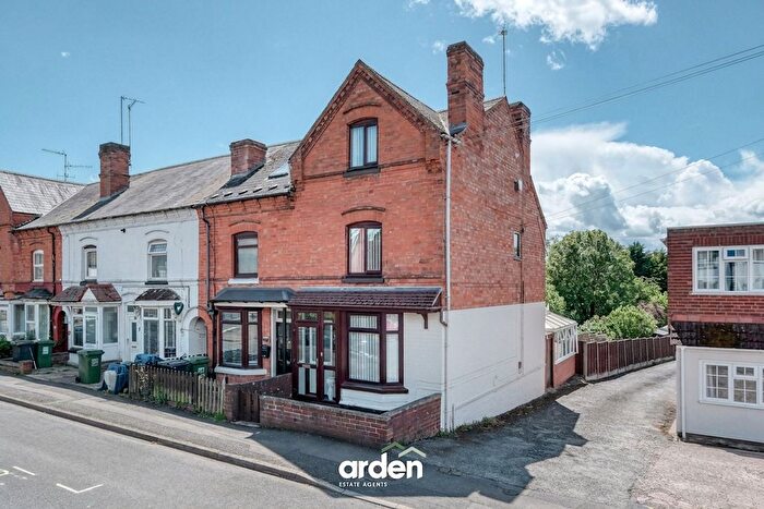 3 Bedroom End Of Terrace House For Sale In Walkwood Road, Redditch, B97